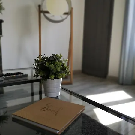 Du Get Apartment